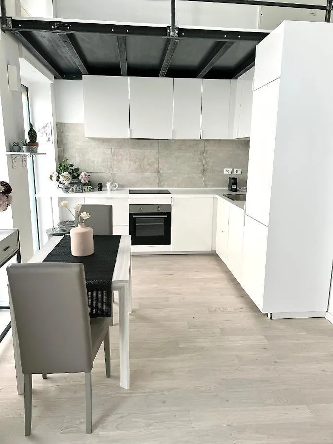 Alchemi Loft Daire Milano 0*,  İtalya